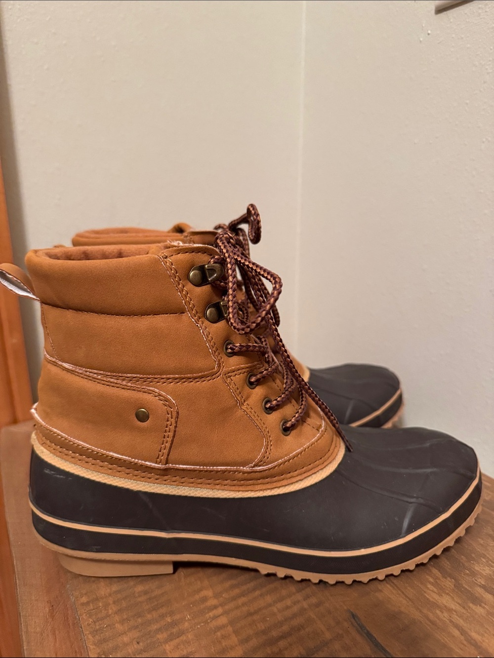 NEW Women’s Brown Waterproof Winter Duck Boots - 10 M